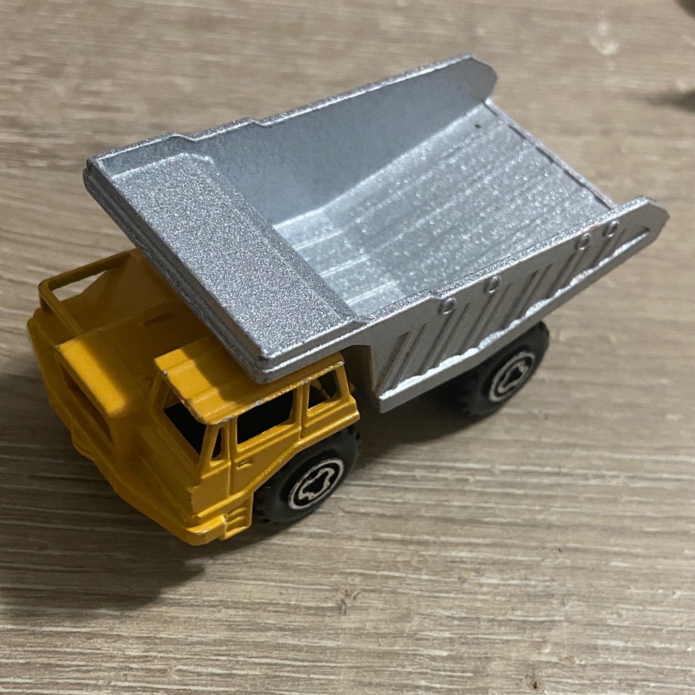 Vintage Majorette Die-Cast Benne Carriere Industrial Dump Truck No. 274